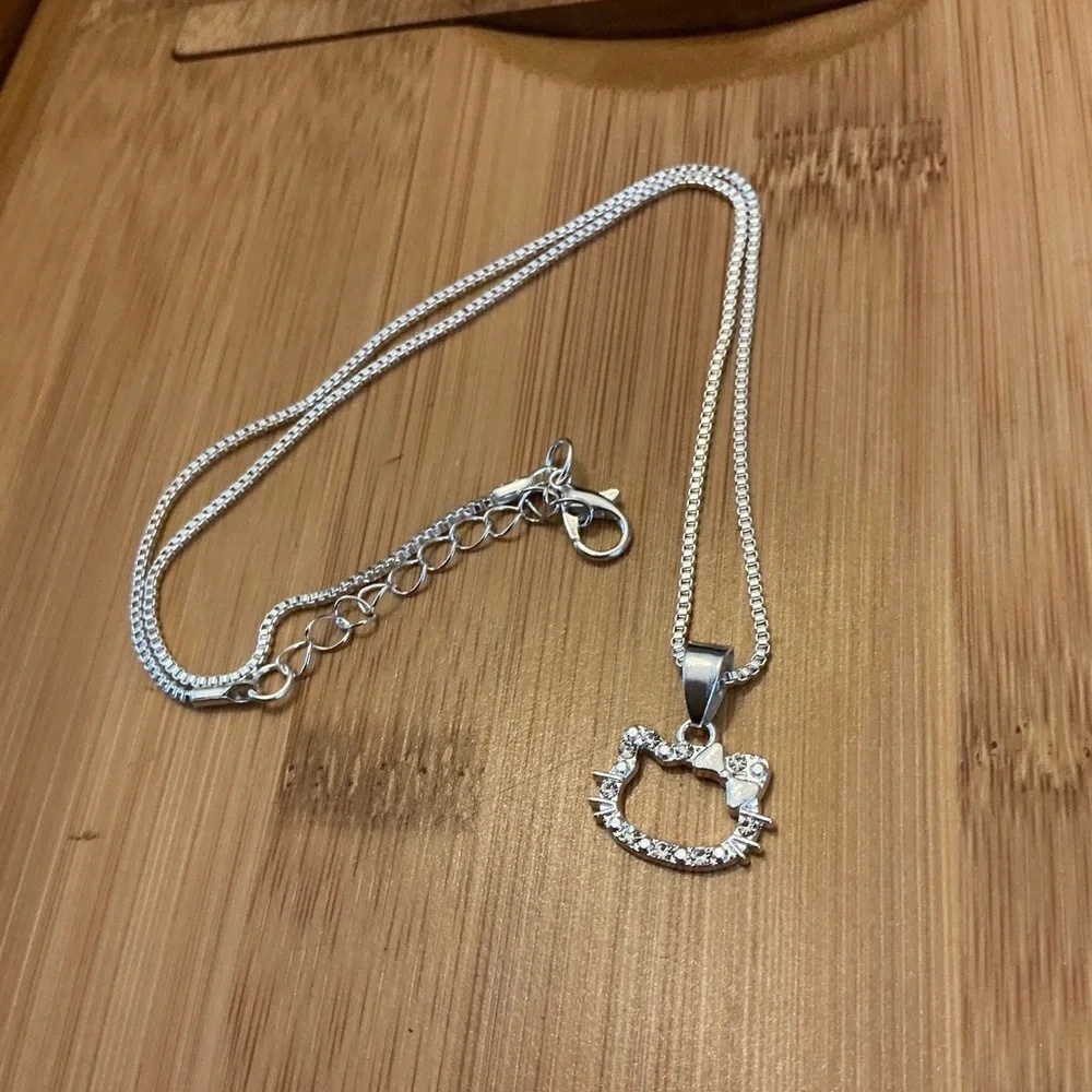 Hello Kitty Necklace 20” NWOT